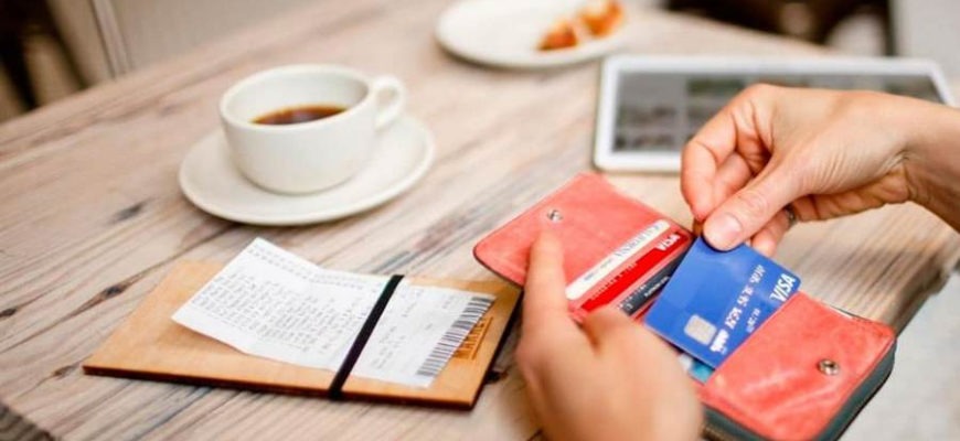 Чаевые картой