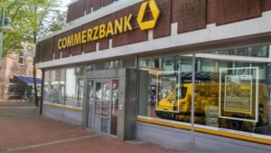 2 ноября 2020 года Comdirect Bank Aktiengesellschaft был объединен с Commerzbank, который является единственным брендом Comdirect